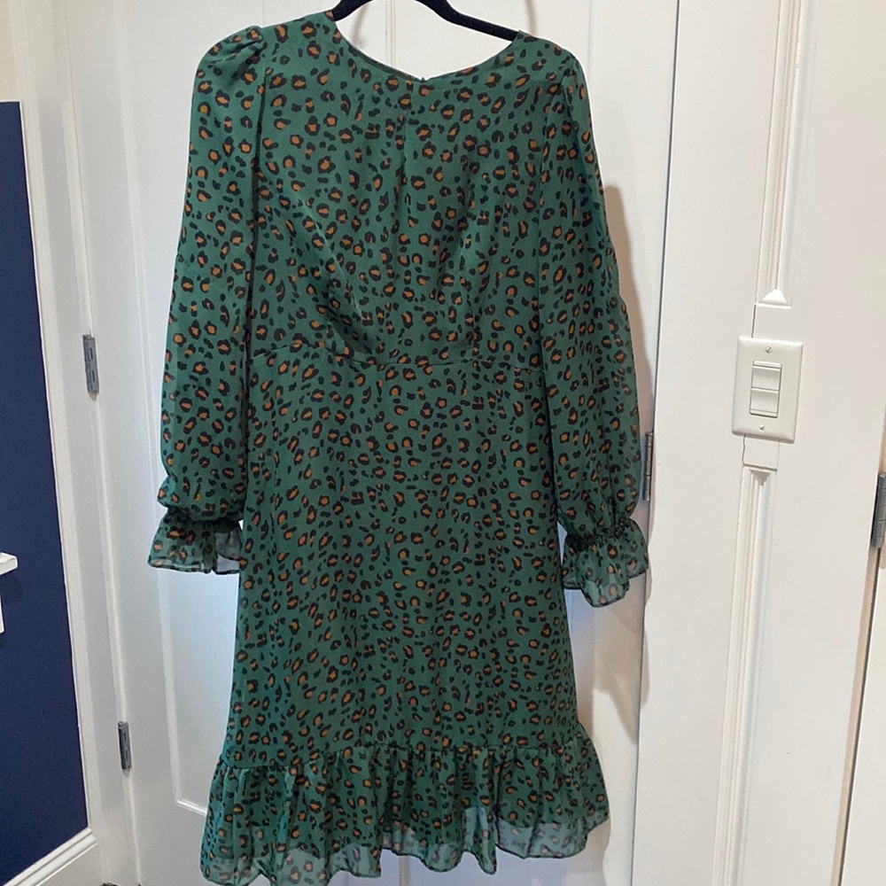 Size L (fits like M) knee length dress